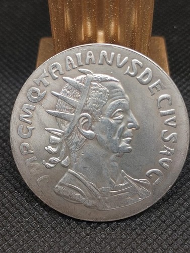 Antica moneta romana traiano - moneta,