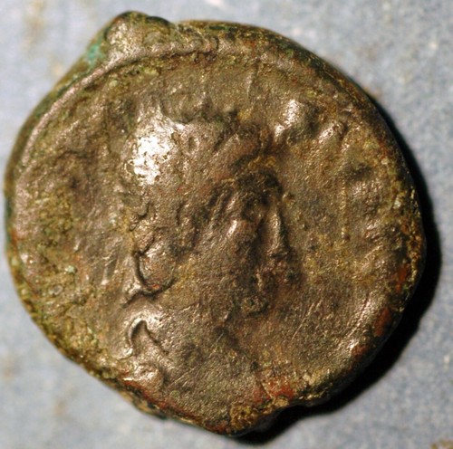 Antica moneta romana non